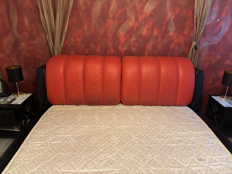 Pat piele ecologica rosu si negru